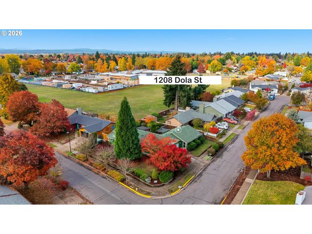 1208 DOLA St, Eugene, OR 97402