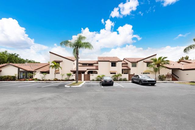 12530 SW 94th Ln, Miami, FL 33186