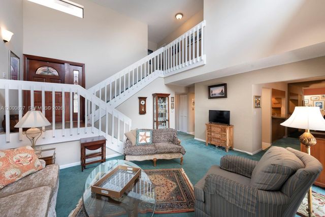 12530 SW 94th Ln, Miami, FL 33186