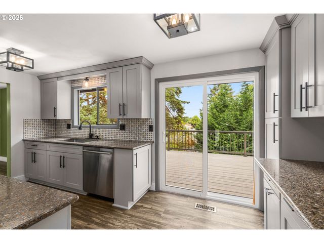 7265 Sw 171ST Dr, Beaverton, OR 97007