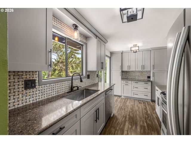 7265 Sw 171ST Dr, Beaverton, OR 97007