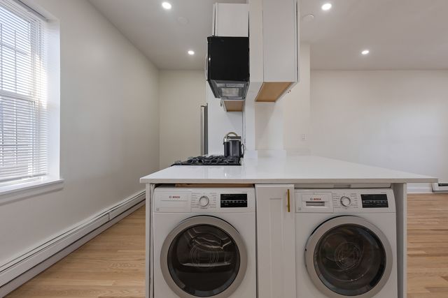 543 E 60TH Street 4, Chicago, IL 60637