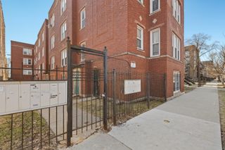 543 E 60TH Street 4, Chicago, IL 60637