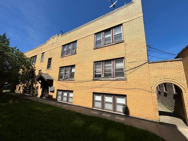 1929 Scoville Avenue, Berwyn, IL 60402
