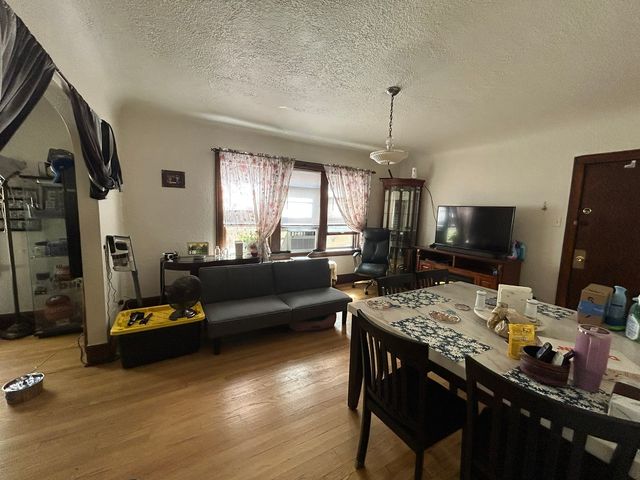 1929 Scoville Avenue, Berwyn, IL 60402