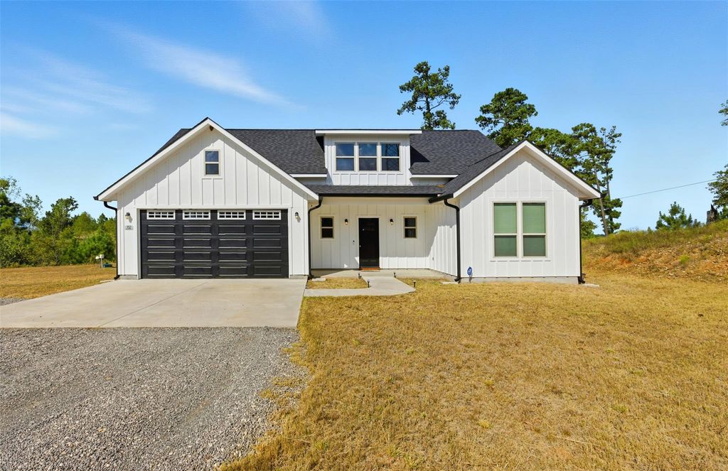 152 Spring Hollow TRL, Smithville, TX 78957