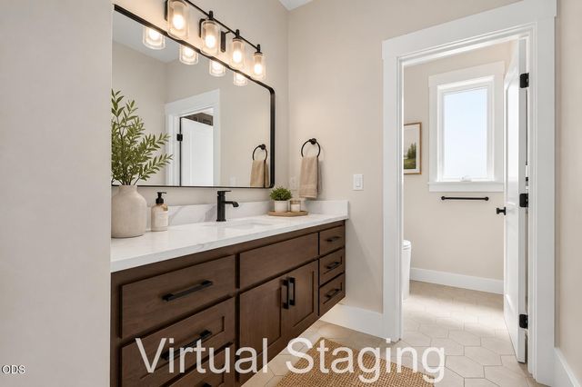 4302 Vista Pointe Drive, Medford, OR 97504