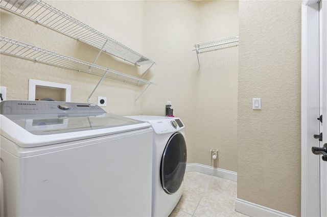 14589 NW 27TH PLACE, Newberry, FL 32669