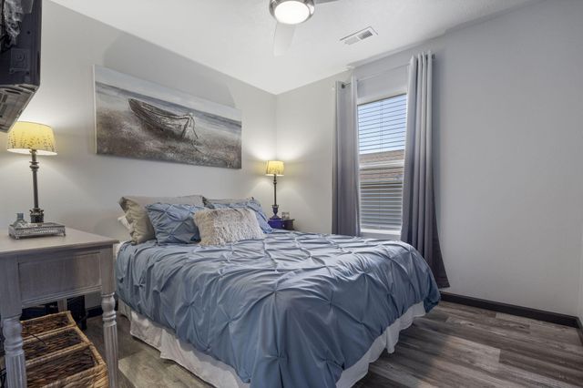 2915 Vineyards Parkway 6, Branson, MO 65616