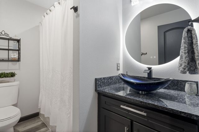 2915 Vineyards Parkway 6, Branson, MO 65616