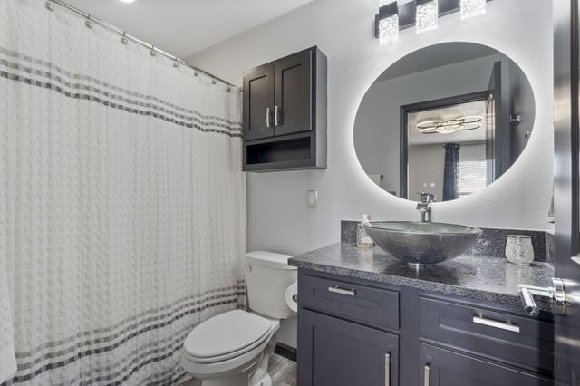 2915 Vineyards Parkway 6, Branson, MO 65616