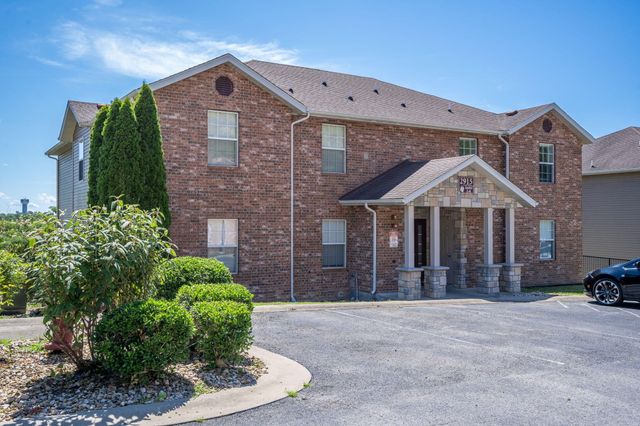 2915 Vineyards Parkway 6, Branson, MO 65616