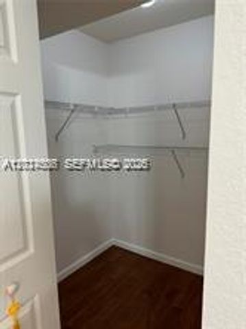 3907 Tree Top Dr 3907, Weston, FL 33332