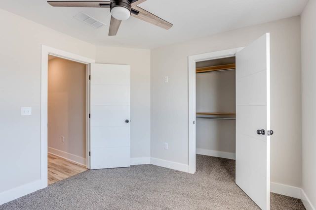 8423 N Tyler Ct, Wichita, KS 67205