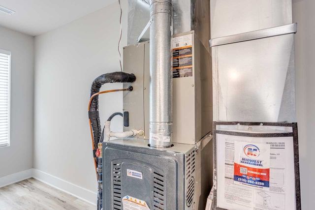 8423 N Tyler Ct, Wichita, KS 67205