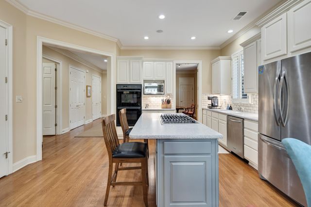 7302 MONT BLANC DR, Germantown, TN 38138