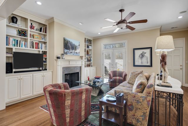 7302 MONT BLANC DR, Germantown, TN 38138