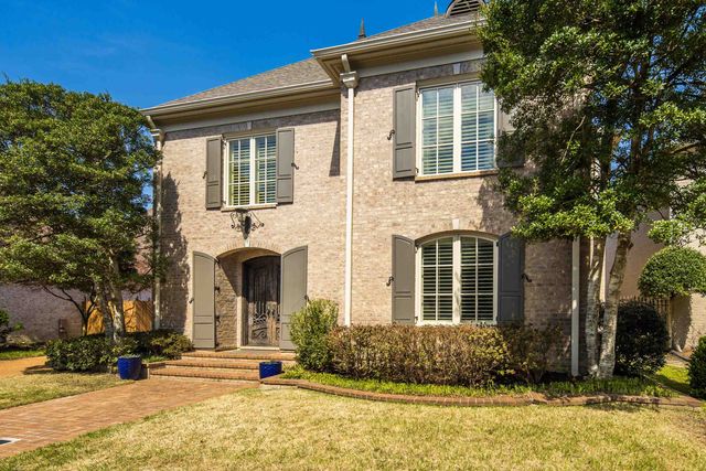 7302 MONT BLANC DR, Germantown, TN 38138