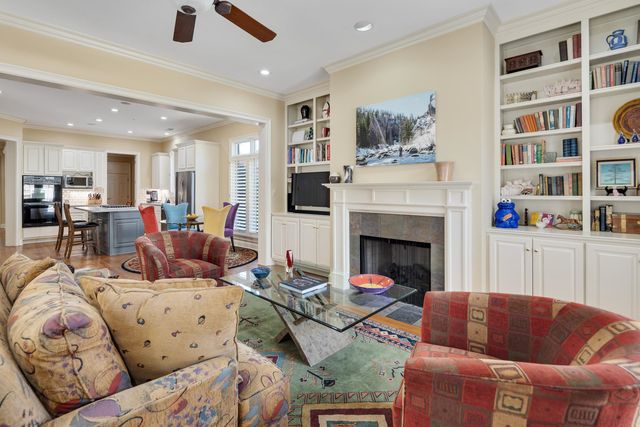 7302 MONT BLANC DR, Germantown, TN 38138