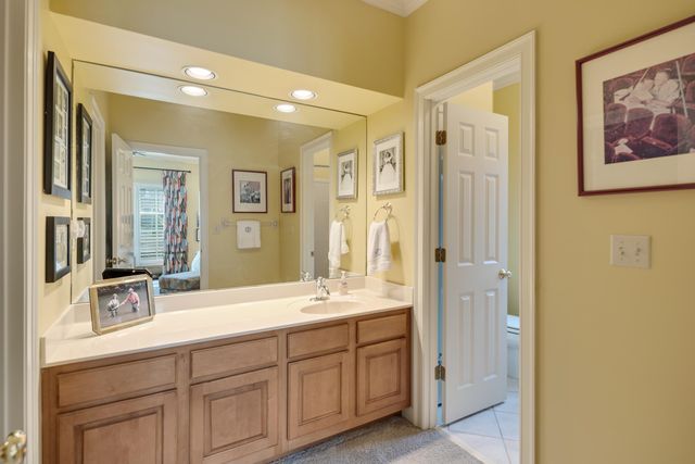 7302 MONT BLANC DR, Germantown, TN 38138