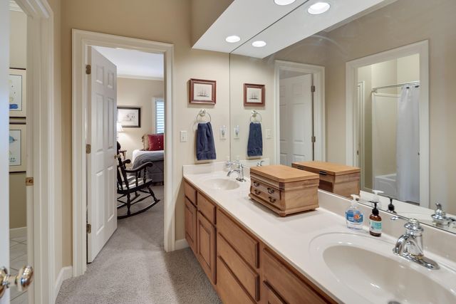 7302 MONT BLANC DR, Germantown, TN 38138