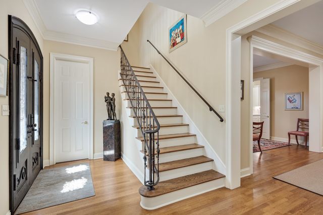 7302 MONT BLANC DR, Germantown, TN 38138