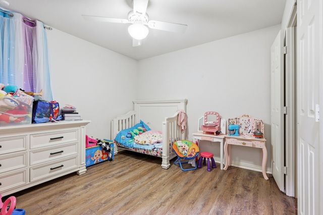 1235 Clearwater Drive, Grand Prairie, TX 75052