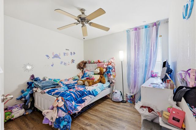 1235 Clearwater Drive, Grand Prairie, TX 75052