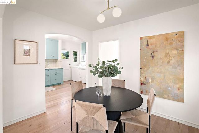 2559 Rampart, Oakland, CA 94602