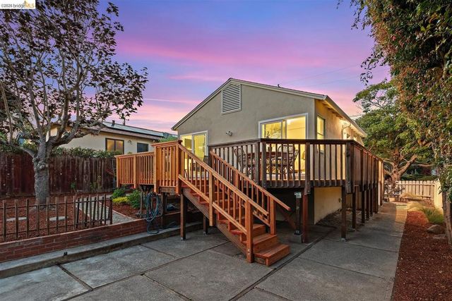 2559 Rampart, Oakland, CA 94602
