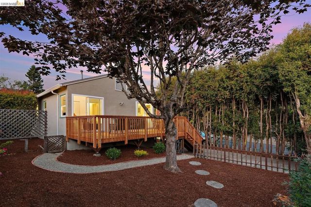 2559 Rampart, Oakland, CA 94602