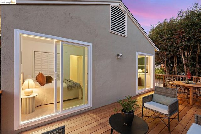 2559 Rampart, Oakland, CA 94602