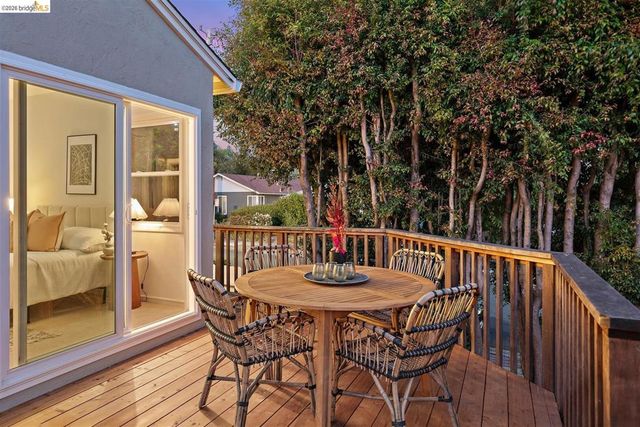2559 Rampart, Oakland, CA 94602
