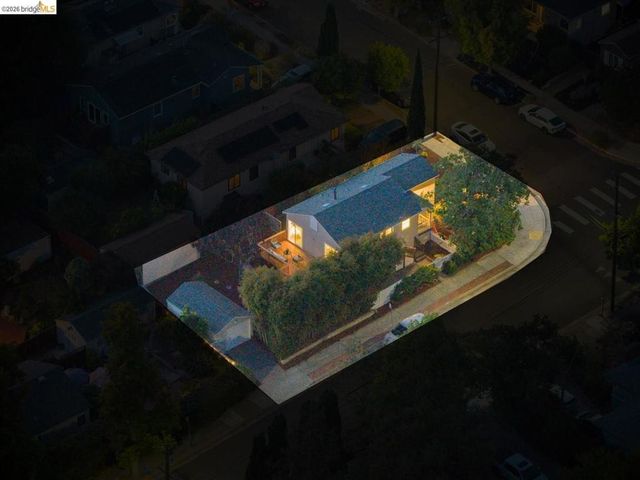 2559 Rampart, Oakland, CA 94602