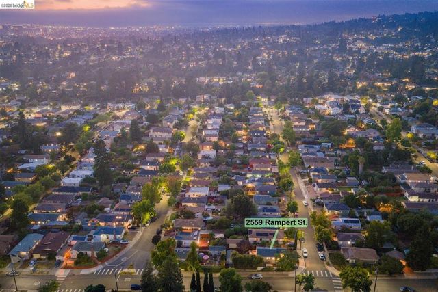 2559 Rampart, Oakland, CA 94602