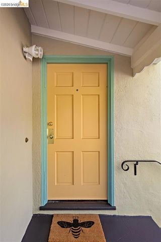 2559 Rampart, Oakland, CA 94602