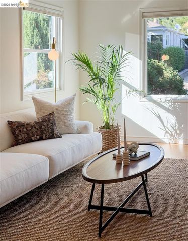 2559 Rampart, Oakland, CA 94602