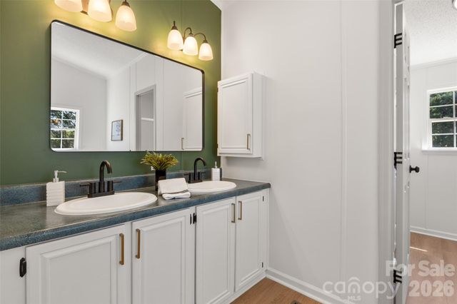 161 Baxter Way, Forest City, NC 28043