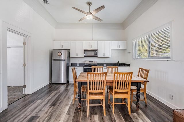 2319 W AILEEN STREET, Tampa, FL 33607