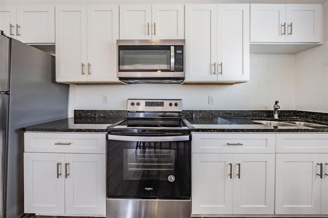 2319 W AILEEN STREET, Tampa, FL 33607