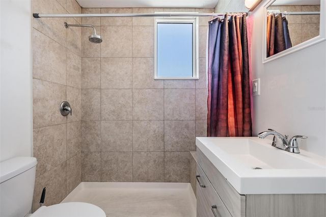 2319 W AILEEN STREET, Tampa, FL 33607