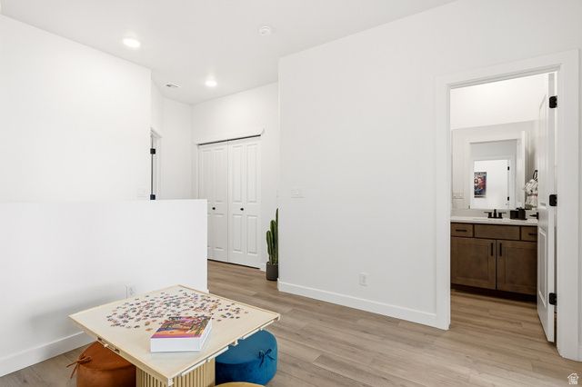 3064 W RUNWAY DR, Cedar City, UT 84720