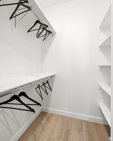 3064 W RUNWAY DR, Cedar City, UT 84720