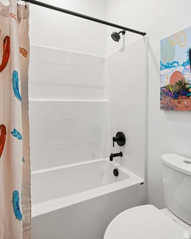 3064 W RUNWAY DR, Cedar City, UT 84720