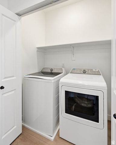 3064 W RUNWAY DR, Cedar City, UT 84720