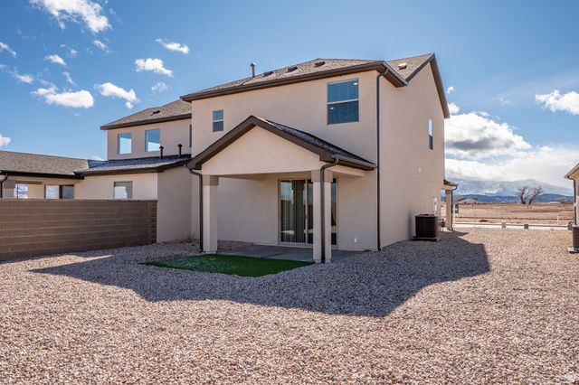 3064 W RUNWAY DR, Cedar City, UT 84720