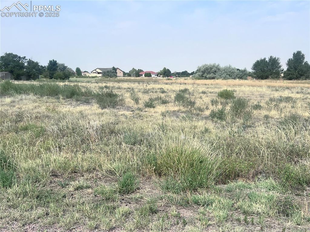 321 S Bayfield Avenue, Pueblo, CO 81007 — photo 2