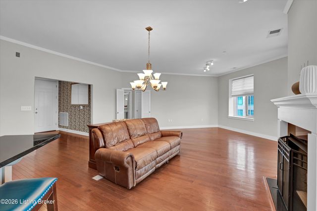 324 E Main St 404, Louisville, KY 40202
