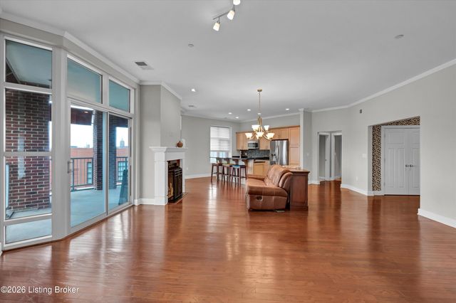 324 E Main St 404, Louisville, KY 40202
