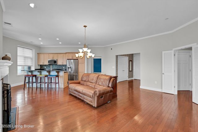324 E Main St 404, Louisville, KY 40202